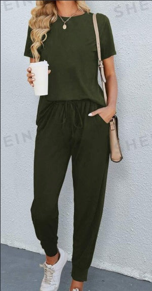 Army green solid round-neck tee and matching pants set, elastic waist